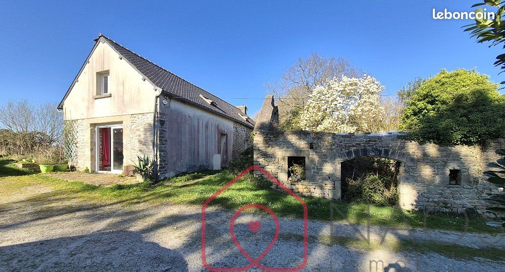 Maison 4 pièces 116 m² · à Roudouallec · 116 m² · 160 000 €
