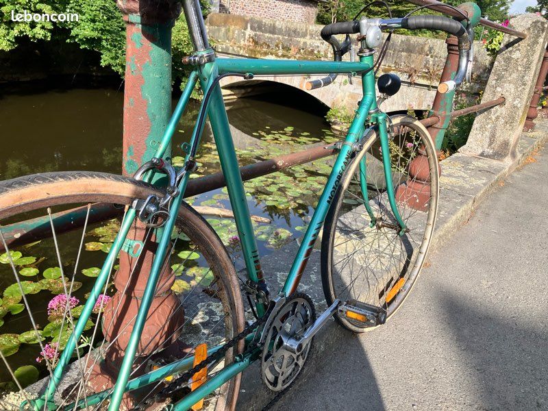 Vélo de route Motobécane vintage – cadre acier (image 4)