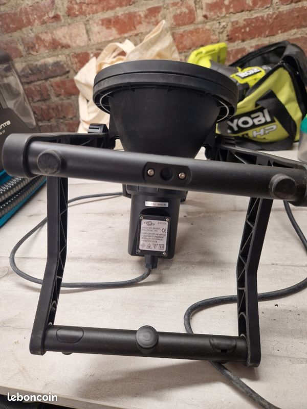 Projecteur intérieur extérieur rotatif 360 degrés ip54 avec support (image 4)