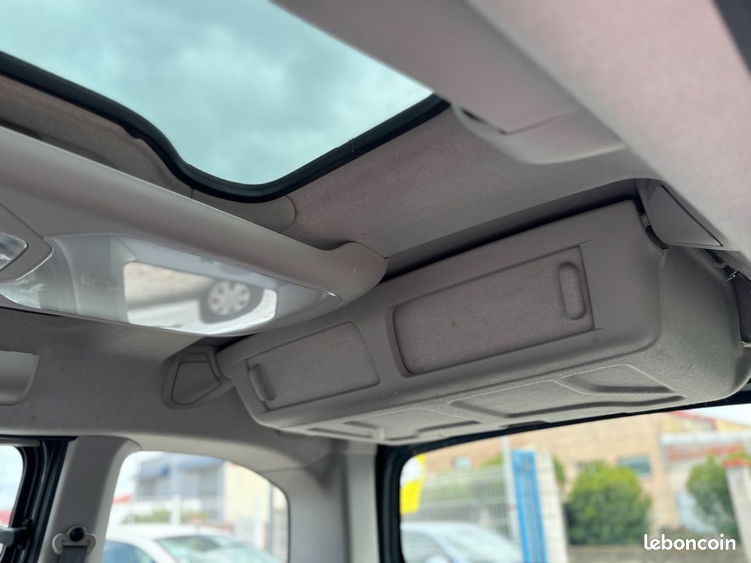 Citroën Berlingo 1.6HDI Multispace Collection (image 9)