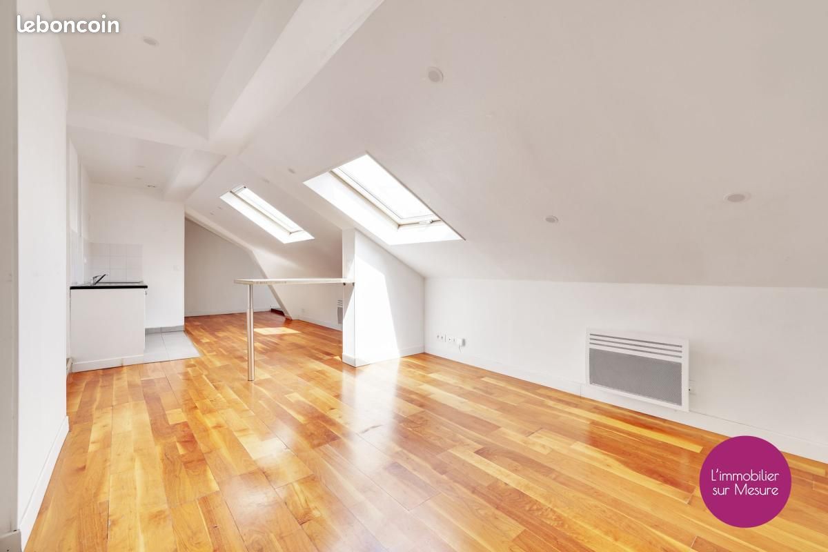 Appartement 2 pièces 33 m² · à Paris · 33 m² · 345 000 €