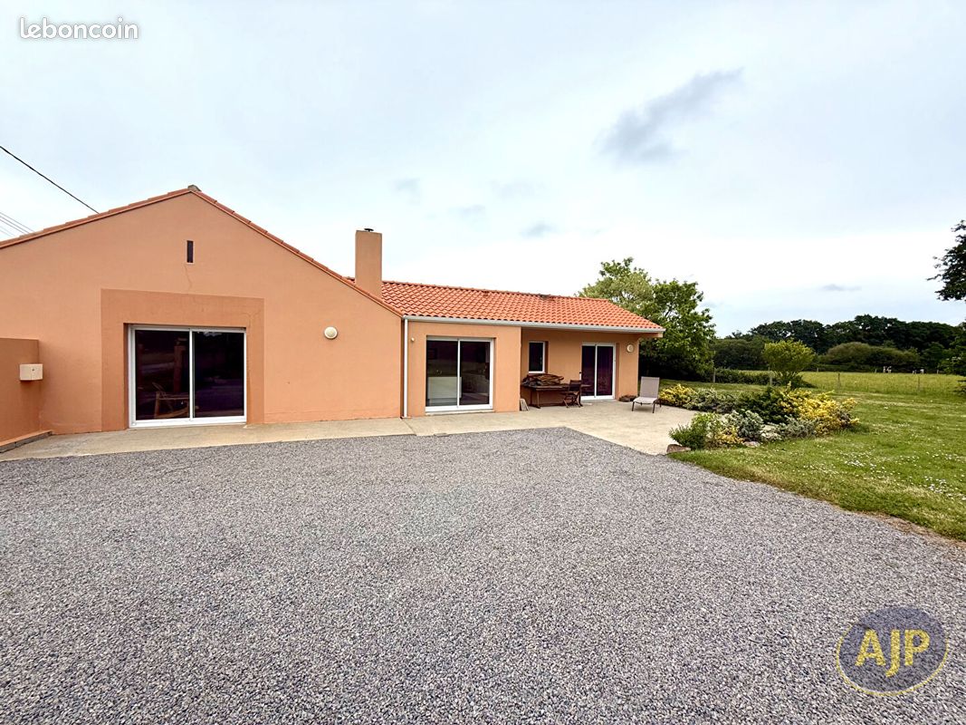 Maison 6 pièces 190 m² · à Sainte-Pazanne · 190 m² · 314 900 €