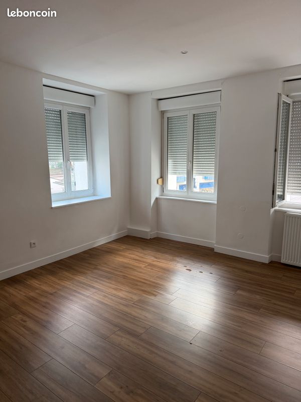 Appartement 5 pièces 110 m² · à Forbach · 110 m² · 890 €
