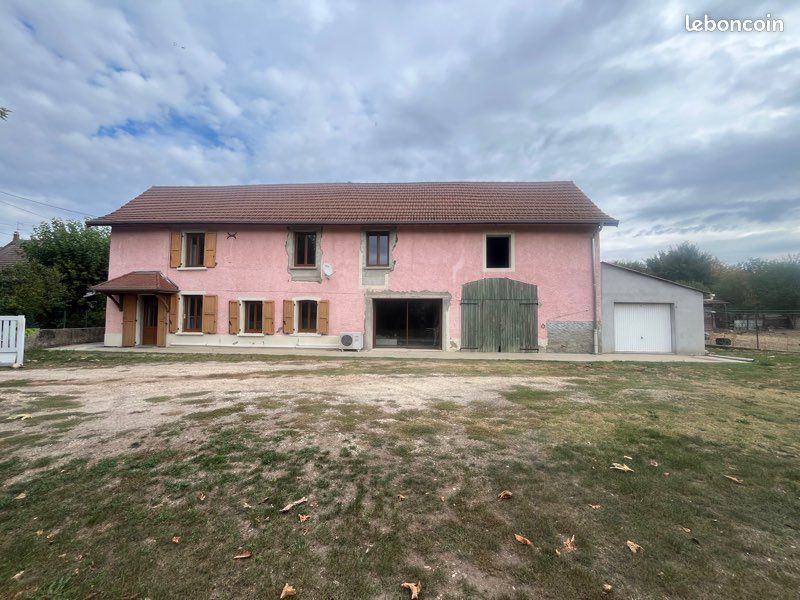 Maison 5 pièces 160 m² · à Arandon-Passins · 160 m² · 270 000 €