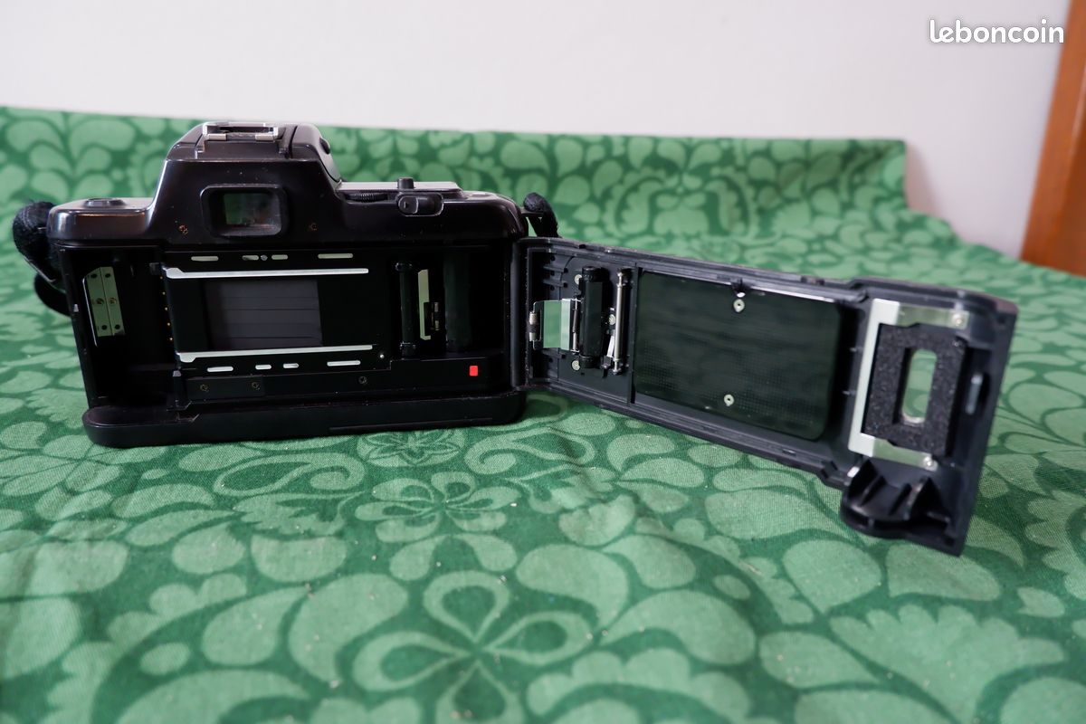 APPAREIL PHOTO-NIKON N4004 ARGENTIQUE OBJECTIF 28-200mm 3.8- 5.6 AUTOFOCUS (image 5)