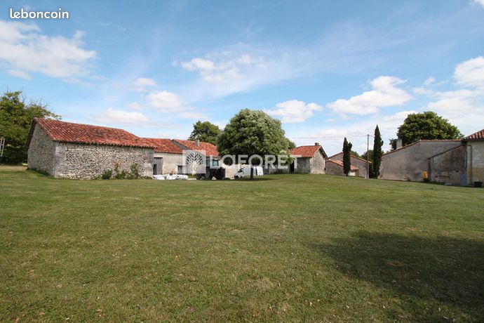 Propriété 12 pièces 452 m²