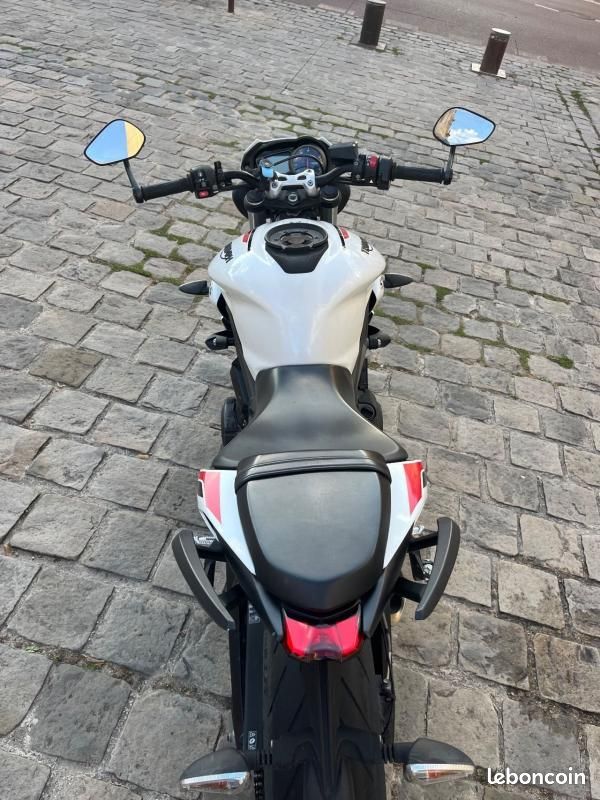 Triumph Street Triple 660 cm3 (image 2)