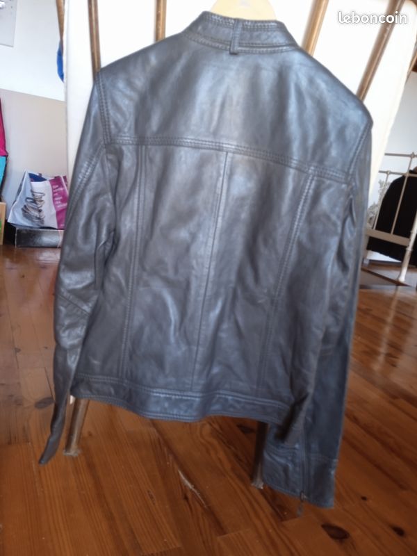 Blouson en cuir marque CAROLL (image 3)
