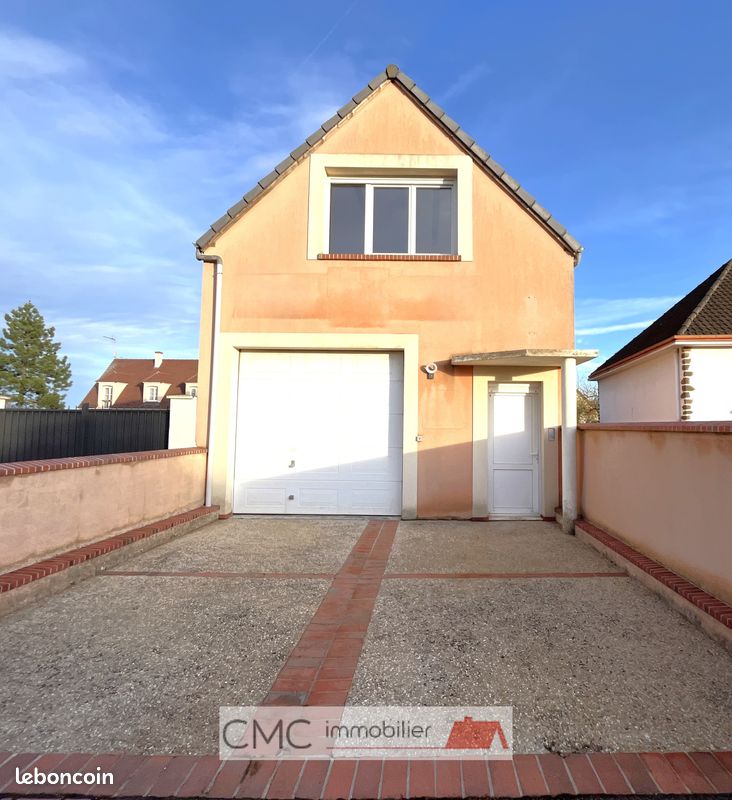 Maison 4 pièces 65 m² · à Barjouville · 65 m² · 215 250 €