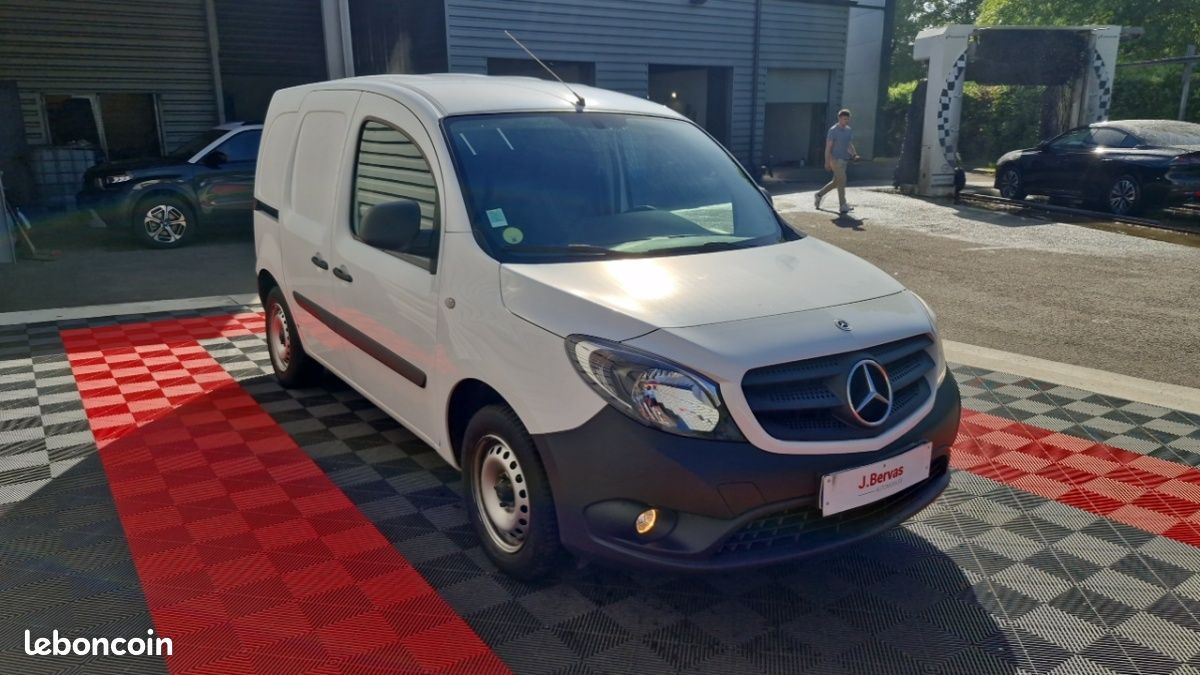 Mercedes Citan FOURGON 109 cdi long (image 2)