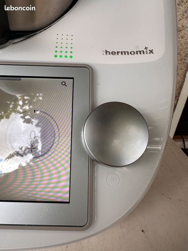Thermomix TM6 avec tous ses accessoires (varoma, fouet, notices...) Facture avril 2020 (image 14)