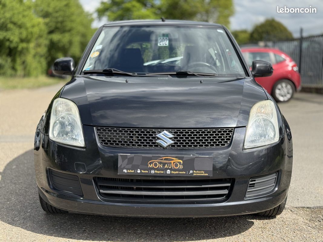 Suzuki Swift 1.3 DDiS 75 GL - Clim - 1ère main - Révisée & Garantie 6 mois (image 2)