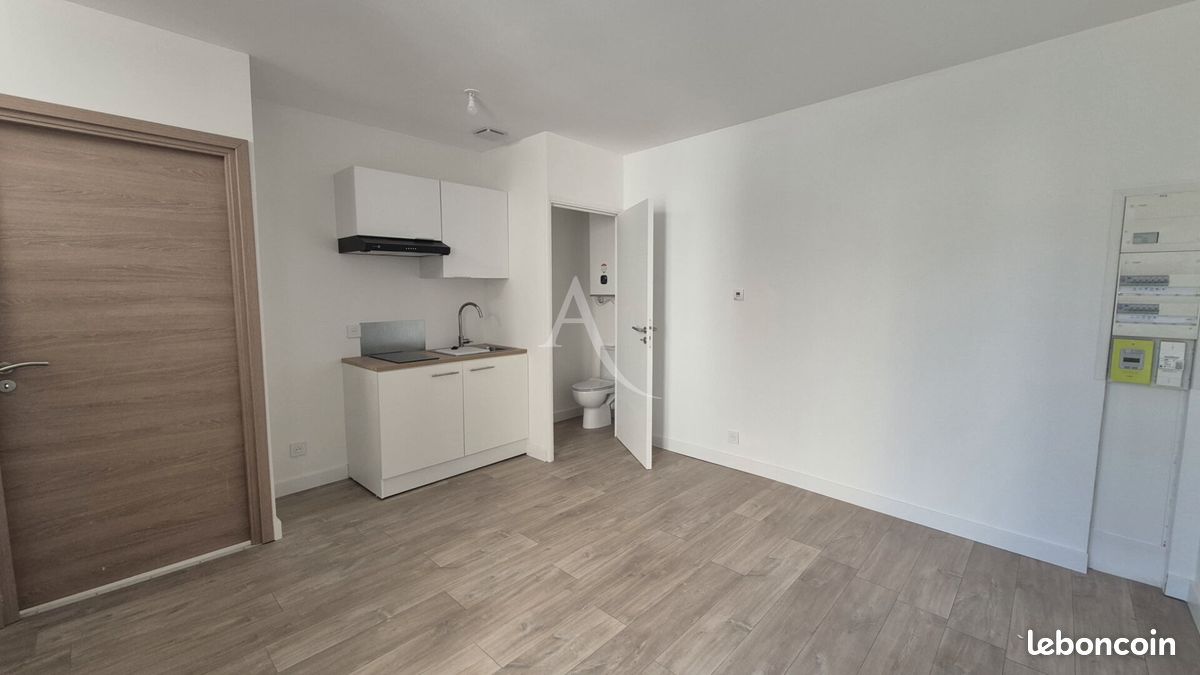 Appartement 2 pièces 33 m² · à Saint-Jean-d'Angély · 33 m² · 525 €