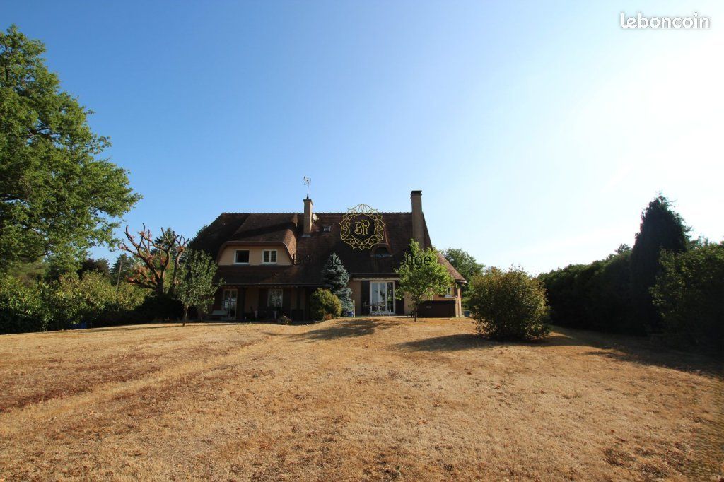 Maison 7 pièces 204 m² · à Digoin · 204 m² · 385 000 €