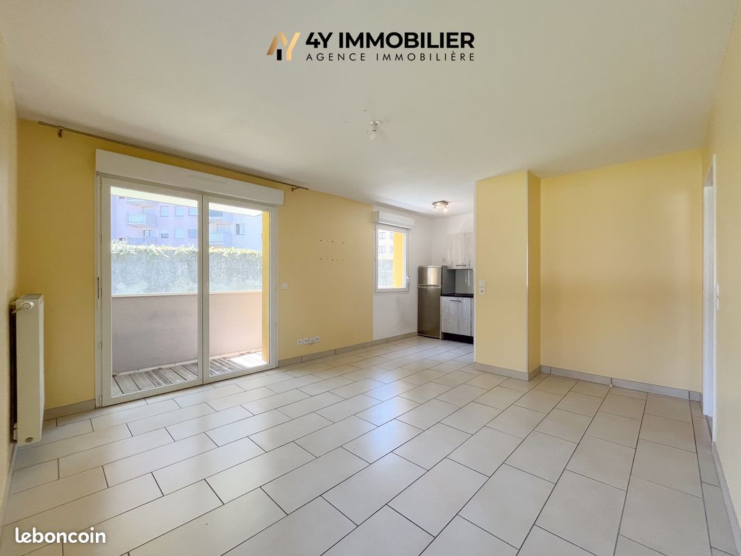 Appartement 2 pièces 46 m² · à Échirolles · 46 m² · 95 000 €