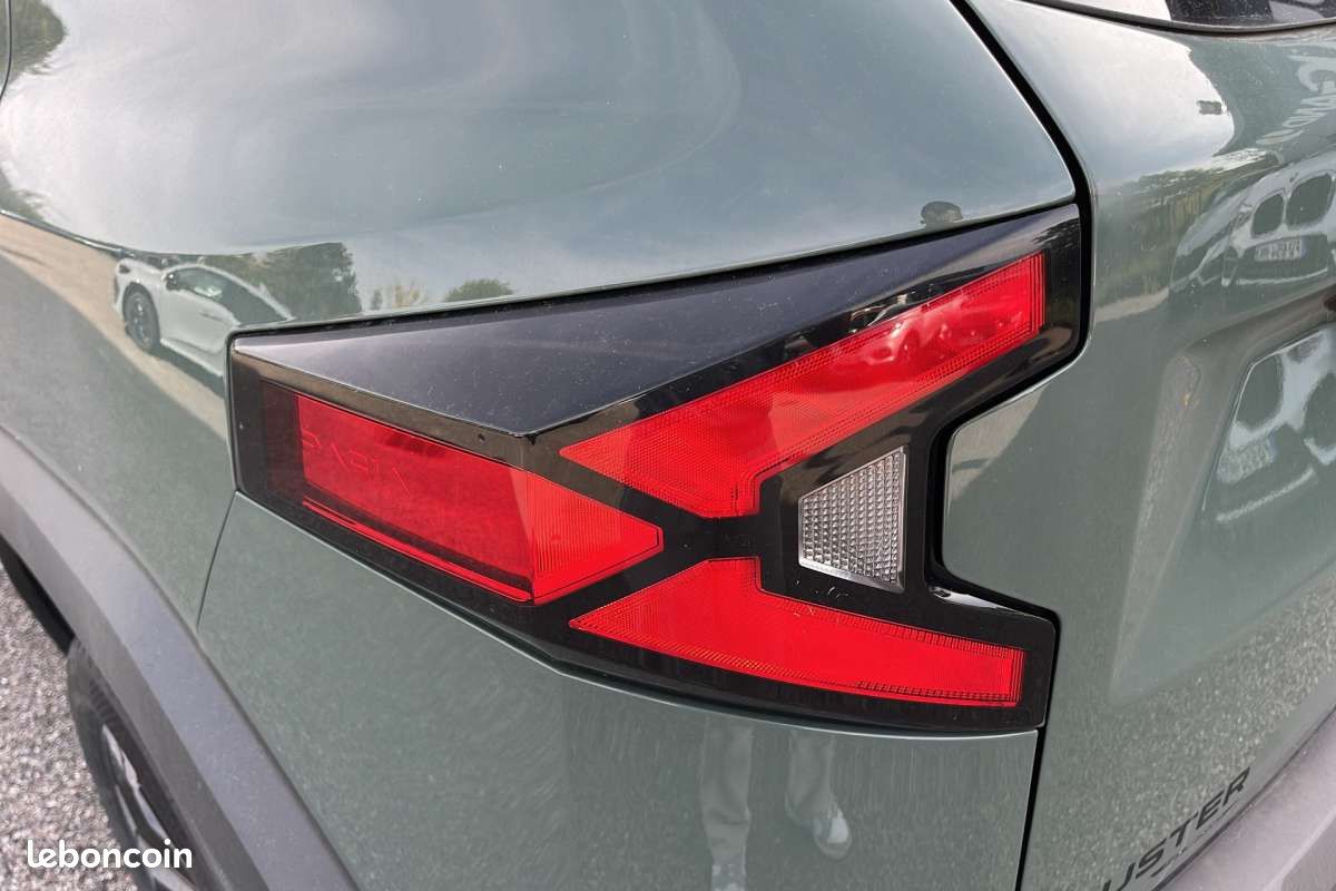 Dacia Duster HYBRID-G 150 4X4 JOURNEY CITY -3% (image 15)