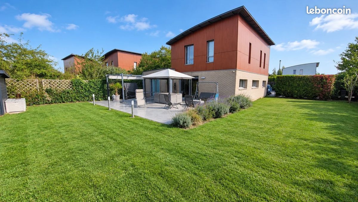 Maison 6 pièces 147 m² · à Villeneuve-d'Ascq · 147 m² · 599 000 €