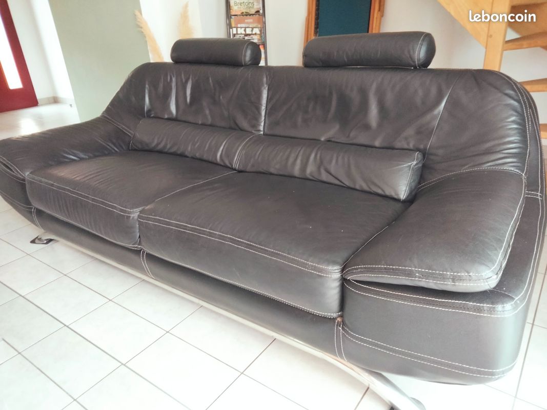 Canapé droit en cuir noir (image 1)