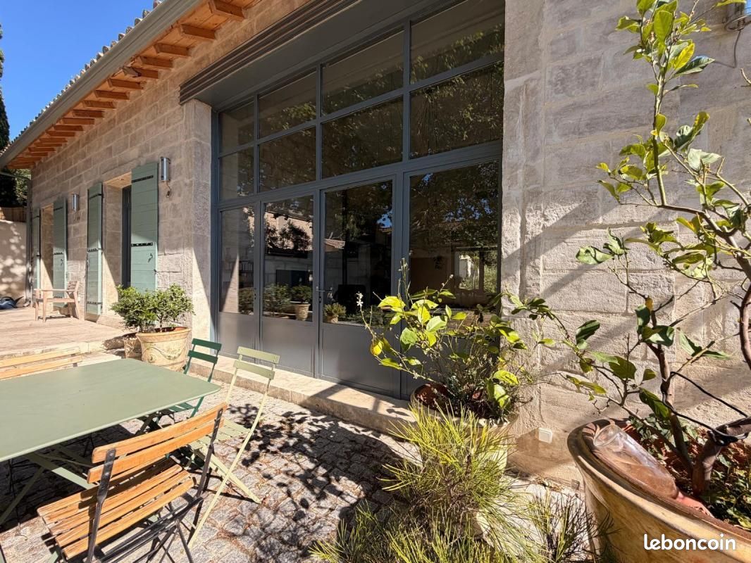 Maison 5 pièces 152 m² · à Maussane-les-Alpilles · 152 m² · 1 384 000 €