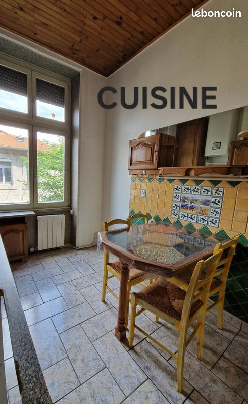 Appartement 3 pièces 75 m² · à Saint-Étienne · 75 m² · 86 000 €