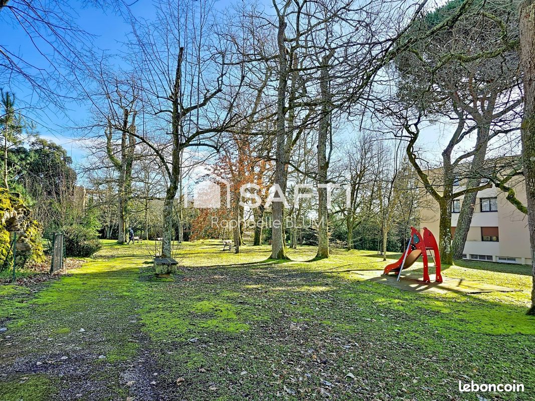 Appartement 5 pièces 115 m² · à Gradignan · 115 m² · 280 000 €