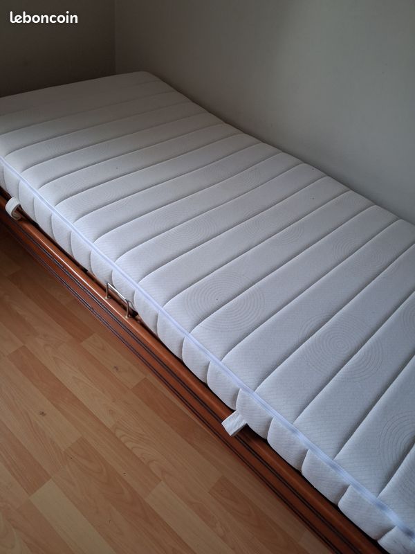 Lit électrique 90×190 avec matelas (image 2)