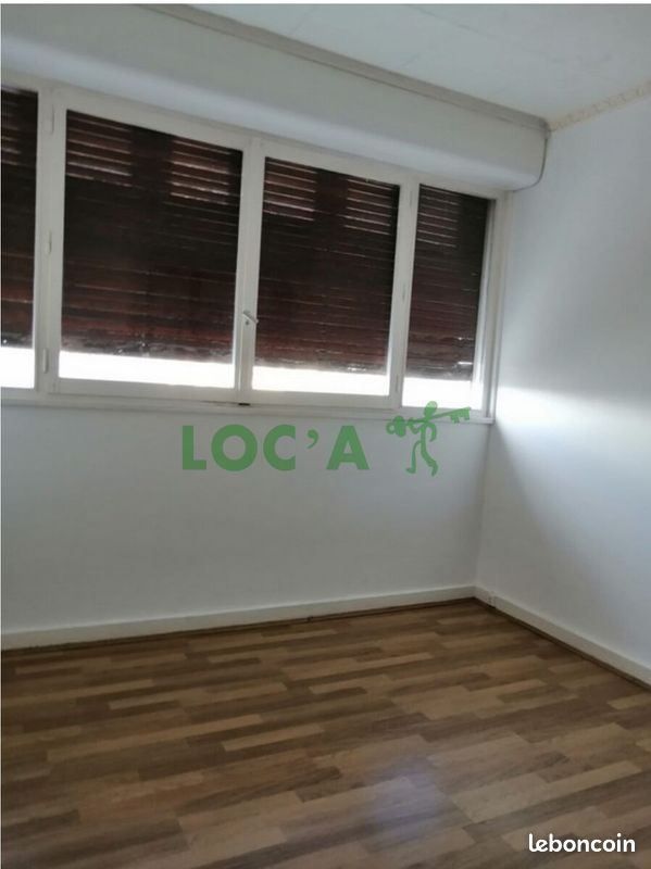 Appartement a louer rillieux-la-pape - 4 pièce(s) - 100 m2 - Surfyn