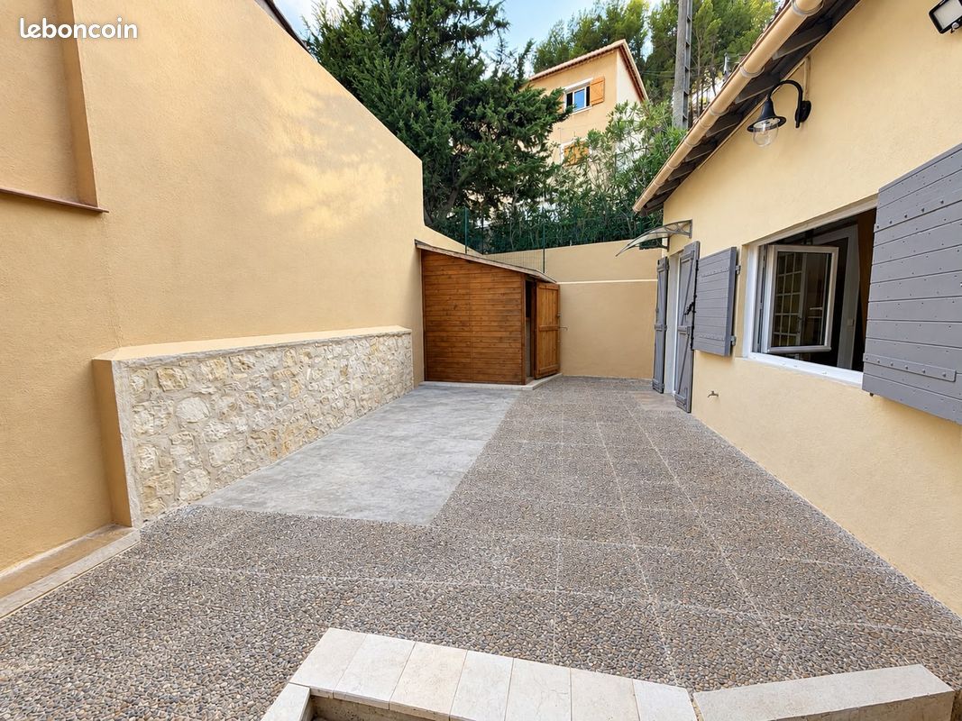 Appartement 1 pièce 17 m² · à Marseille · 16,6 m² · 560 €/mois