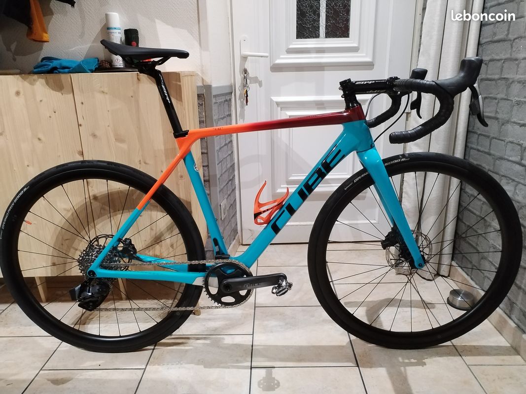 Cube Cross race SLT Sram AXS Vélos