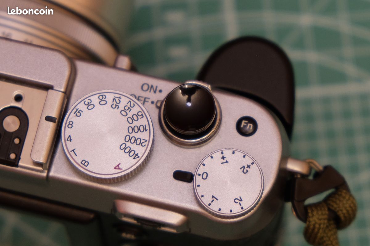 Bouton Déclencheur Concave Moleté Laiton – Compatible Fujifilm Leica Hasselblad Nikon Rolleiflex