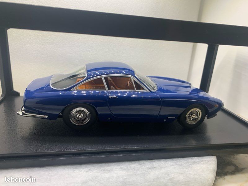 KK Scale 1:18 - Coupé miniature - Ferrari 250 GT Lusso 1962