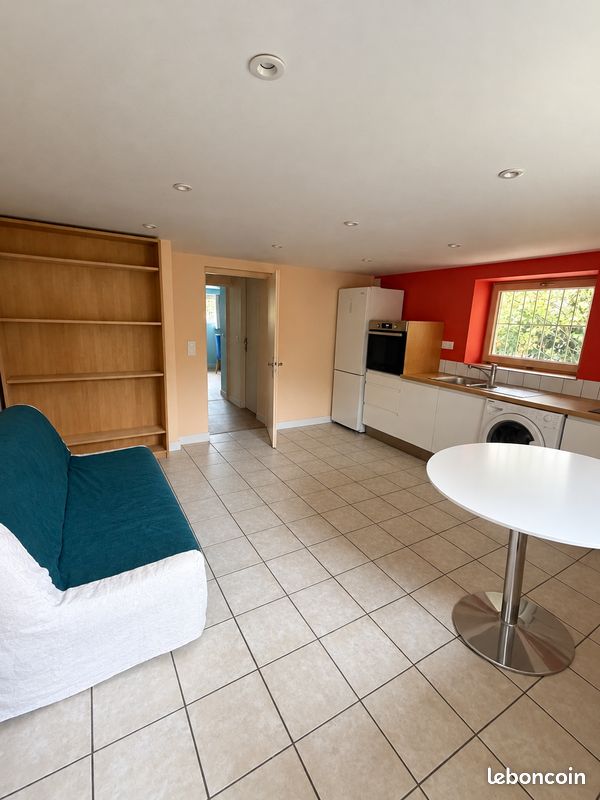Appartement 4 pièces 70 m² · à Saint-Denis-lès-Bourg · 70 m² · 1 000 €/mois