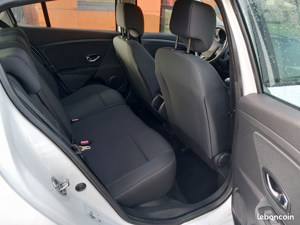Renault Mégane III 1.5 dCi 110 FAP Energy eco2 Business (image 5)