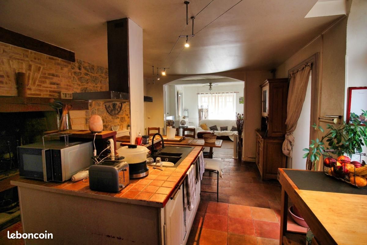 Maison 7 pièces 215 m² · à Bazas · 215 m² · 359 000 €