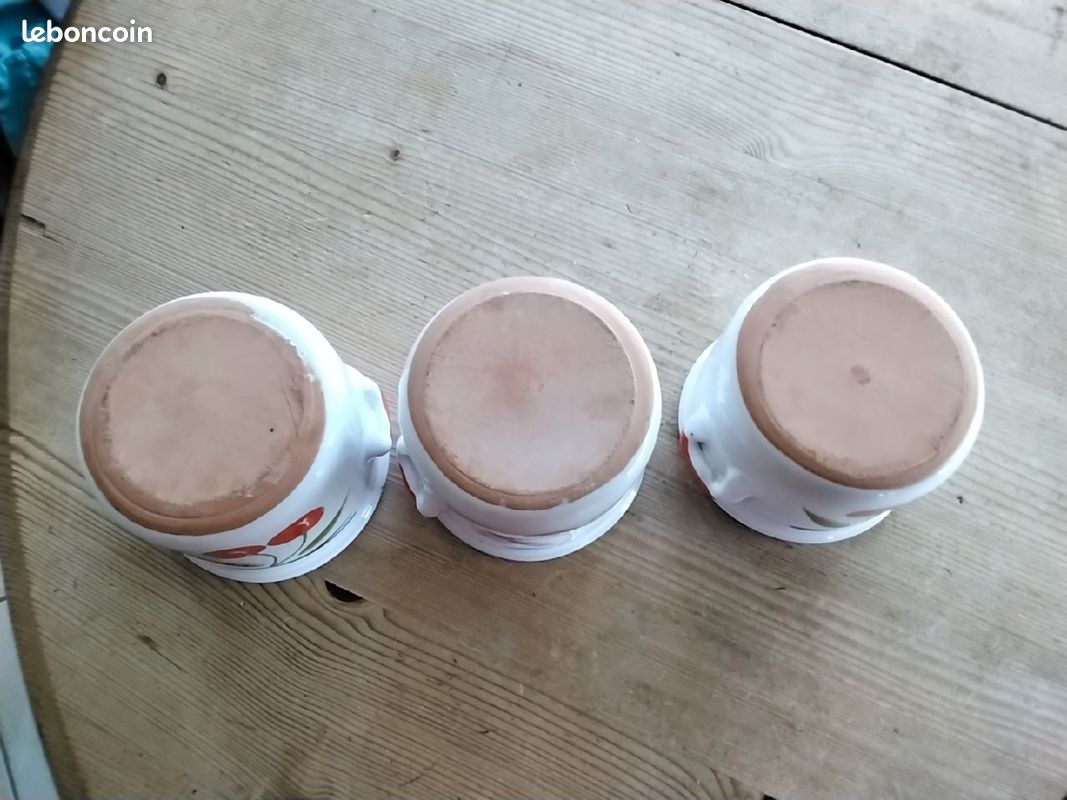 3 pots (image 4)