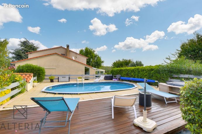 Maison 7 pièces 166 m²