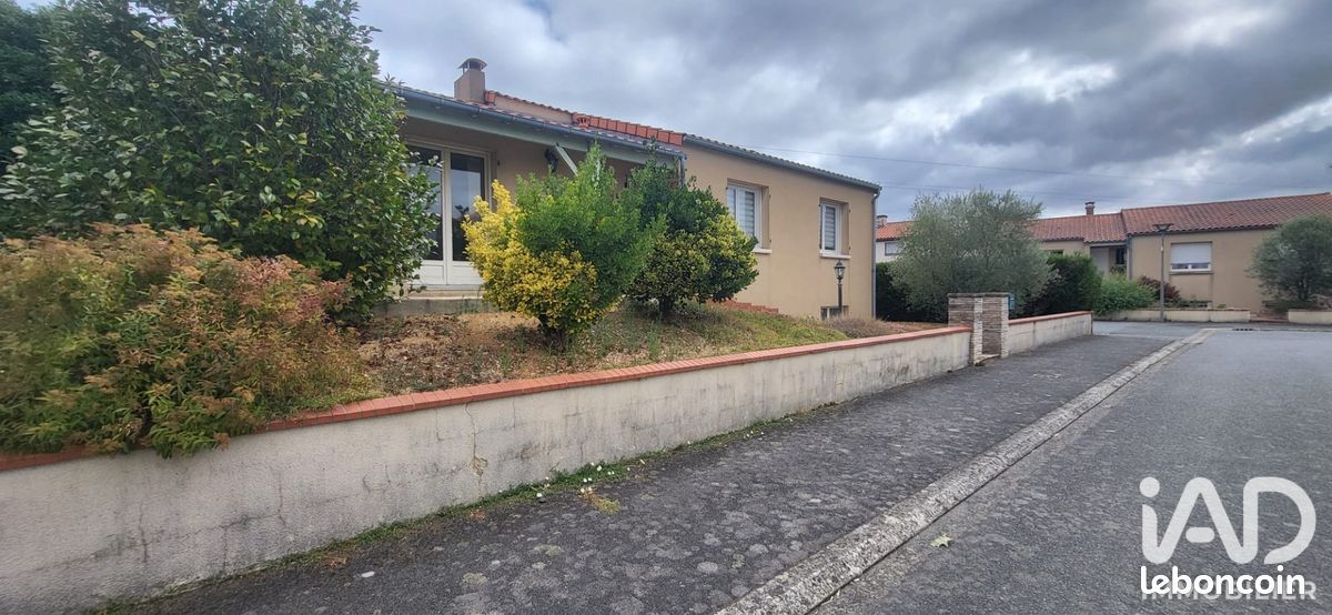 Maison 5 pièces 94 m² · à La Tessoualle · 94 m² · 215 000 €