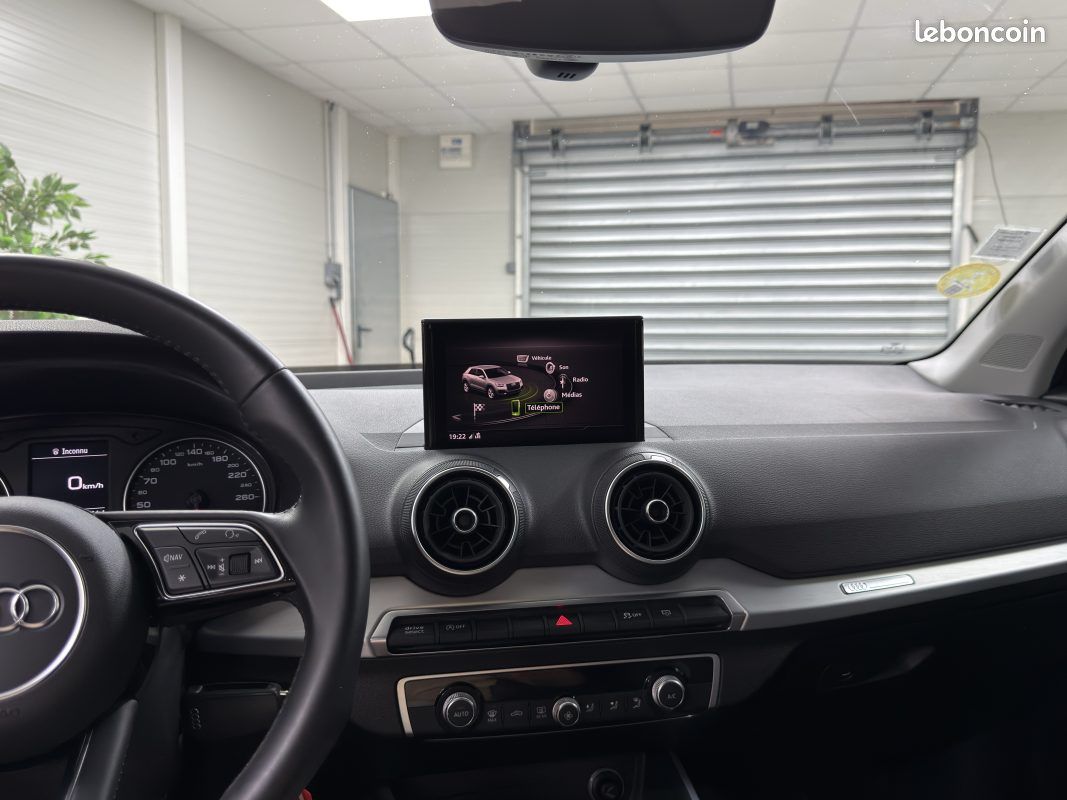 Audi Q2 30 TDI 116 - Sport S tronic 7 (image 8)