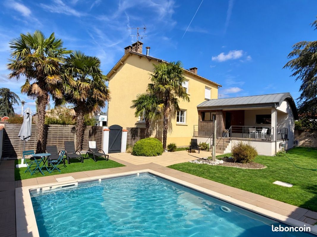 Maison 7 pièces 160 m² · à Treize-Septiers · 160 m² · 281 000 €