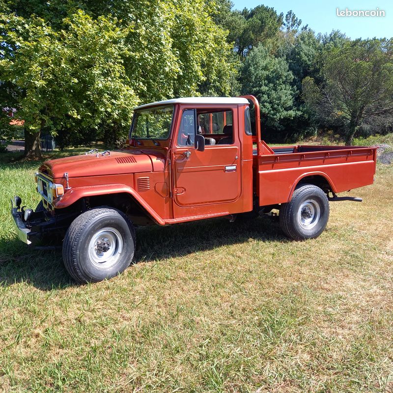 Toyota Land Cruiser FJ45 pick-up – 1982 (image 1)
