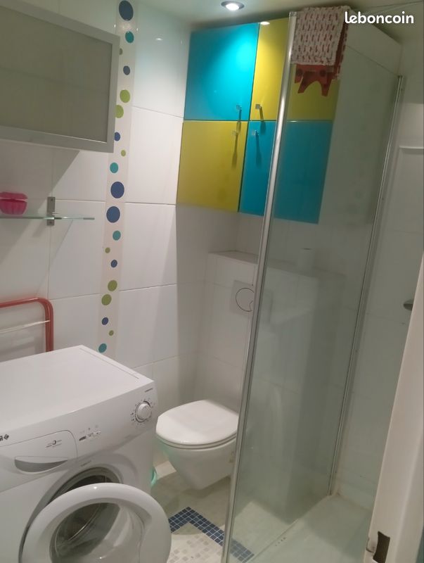Appartement 1 pièce 18 m² · à Antibes · 18 m² · 700 €