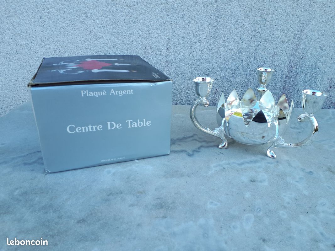 Bougeoirs plaqués argent - France