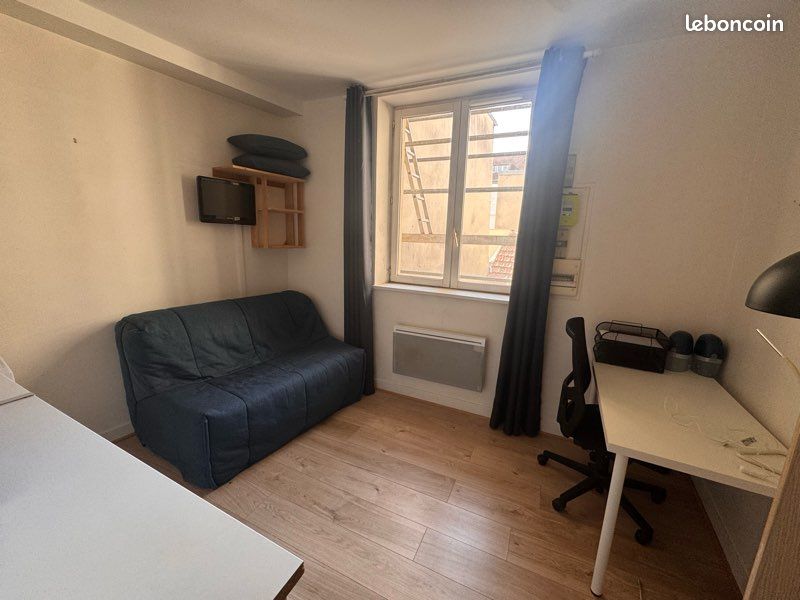 Appartement 1 pièce 14 m² · à Saint-Germain-en-Laye · 14 m² · 620 €/mois