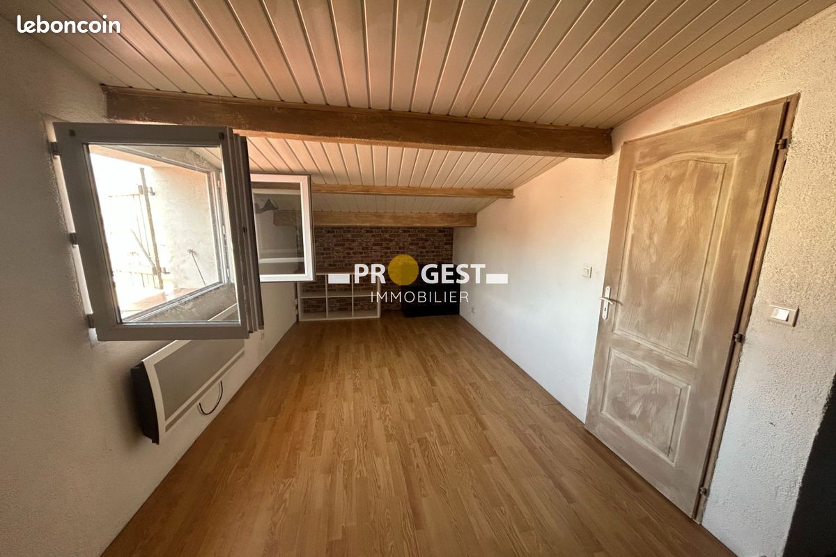 Appartement 2 pièces 37 m² · à Roquevaire · 37 m² · 496 €