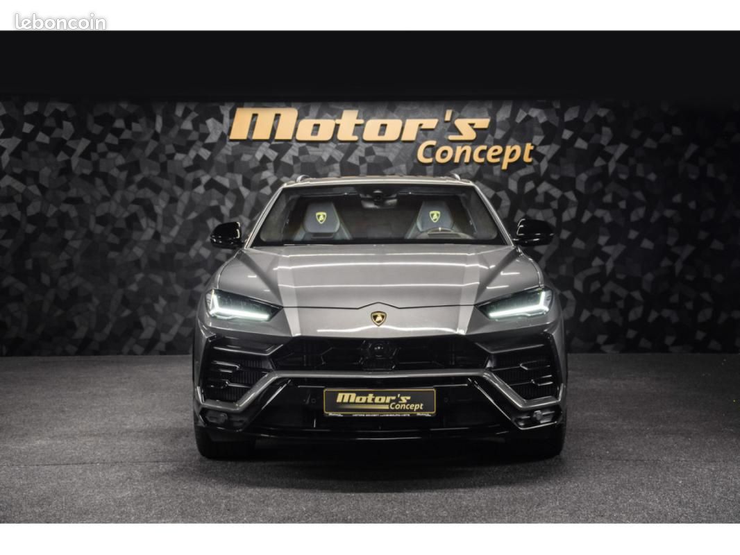 Lamborghini Urus V8 AKRAPOVIC - GRIGIO KERES / CAMERA 360 TOIT OUVRANT (image 4)