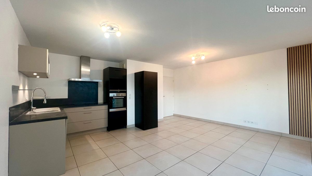 Appartement 3 pièces 64 m² · à Chambéry · 64 m² · 225 000 €