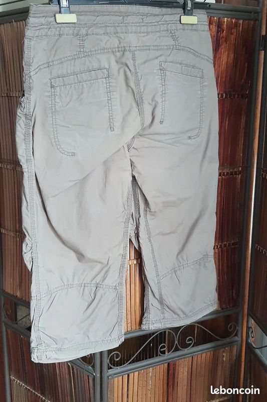 Short Chino Blanc H&M Pour Femme, Taille 6, Coton Stretch, état Excellent