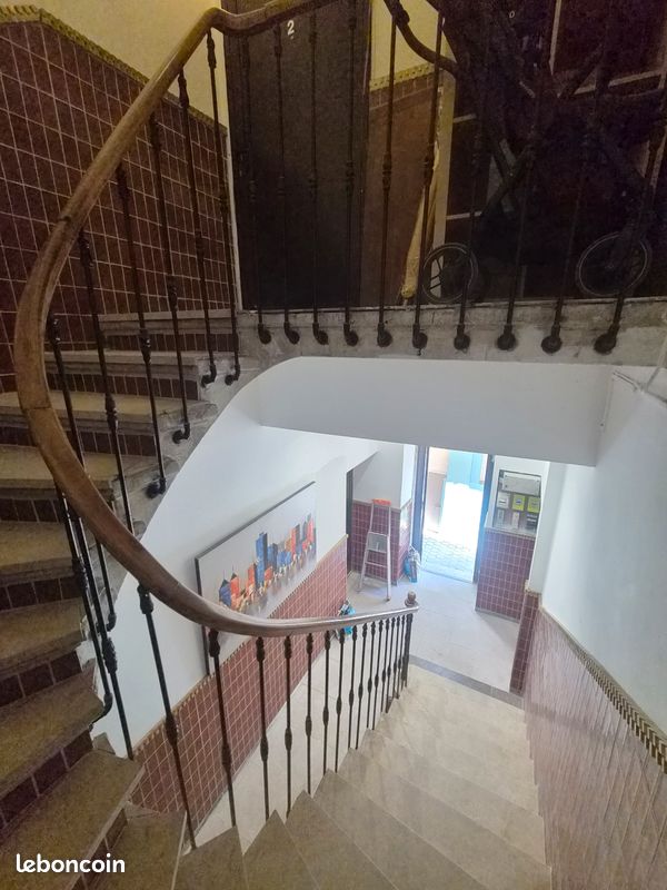 Immeuble 8 pièces 125 m² · à Nîmes · 125 m² · 350 000 €