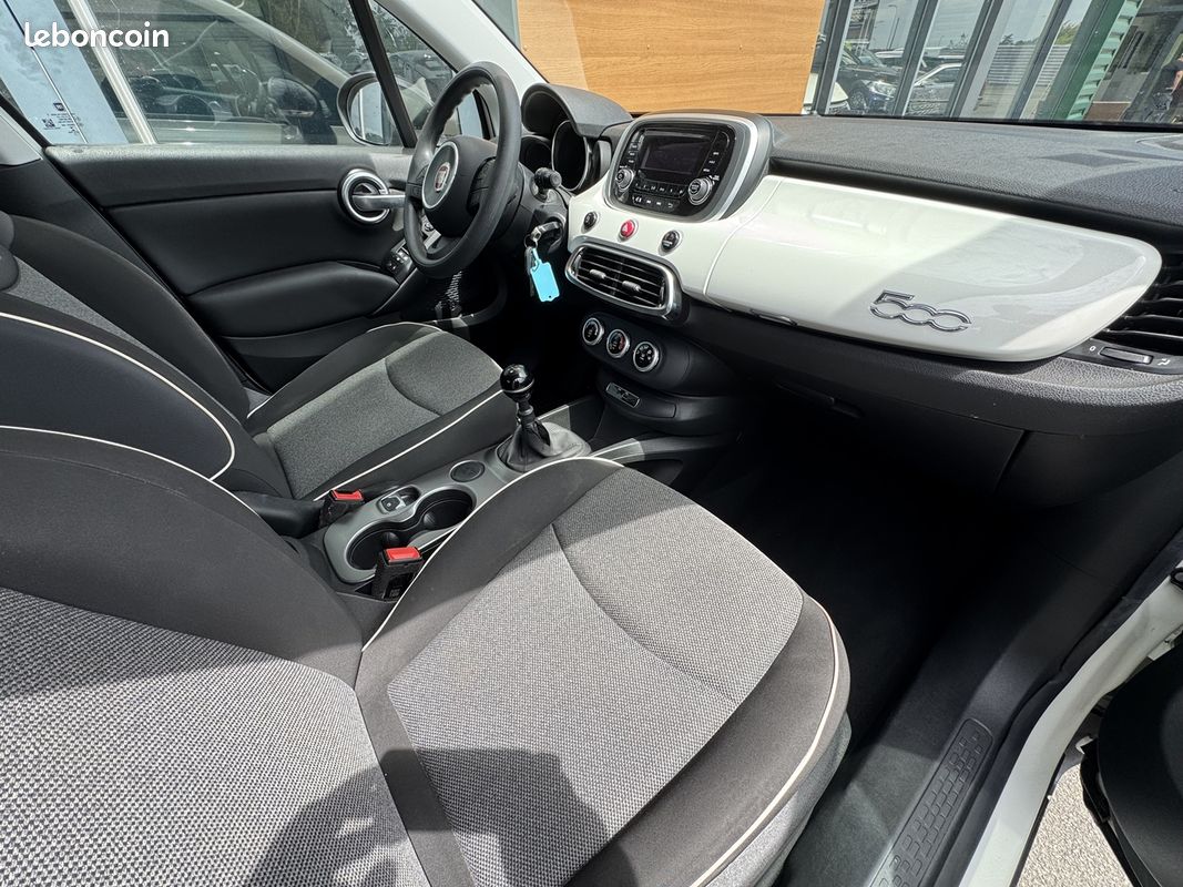 Fiat 500X 1.6 E-TORQ 110CH LOUNGE (image 12)