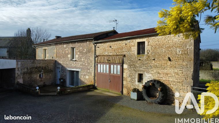 Longère 5 pièces 154 m²